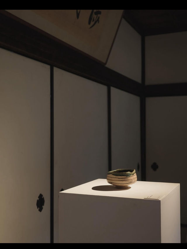 【東本願寺】心に響く静けさと荘厳さ🙏京都駅すぐの“癒しと祈り”の空間