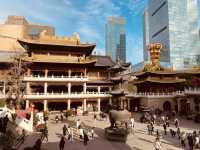 靜安寺：一片喧囂中的寧靜