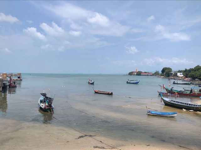 Bangrak Pier