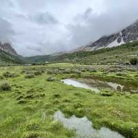  🌄 Gongga Lake (贡嘎错): A Gentle Trek with a Big Reward