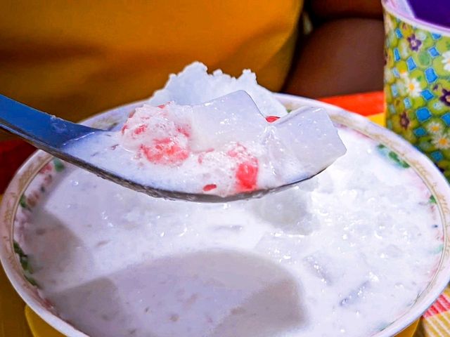 ขนมหวานช้างม่อย เชียงใหม่ : สวรรค์ของคนรักขนมหวาน