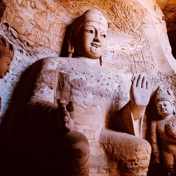 ✨ Discovering the Ancient Marvels of Yungang Grottoes: A Journey Through Time**   