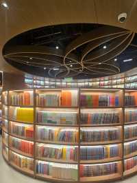 可以一邊睇書一邊飲咖啡的覔書店