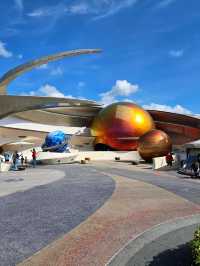 A Futuristic Feast for the Senses at Epcot 🚀🌍