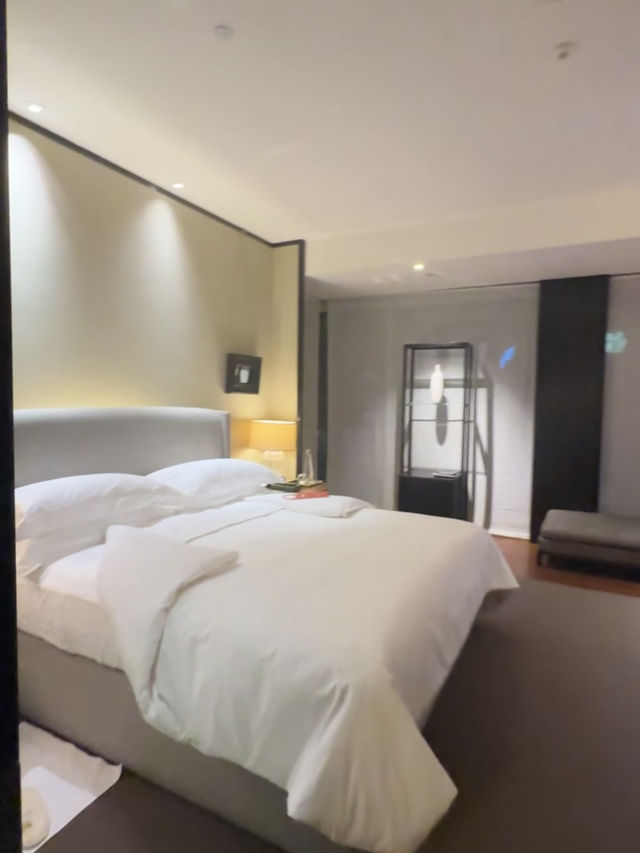 A Luxurious Stay at Mandarin Oriental, Guangzhou 🇨🇳