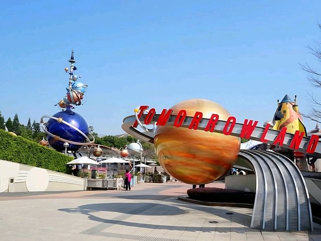 Blast Off to Tomorrow in Tomorrowland