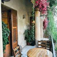 คาเฟ่กาแฟไข่ร้อน สูตรต้นตำรับแท้ Cafe Giang