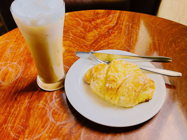 Joma Bakery Cafe หลวงพระบาง