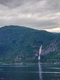 Majestic Fjord Escapes in Sognefjord 
