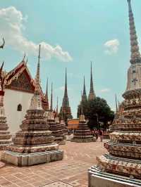 HOLIDAY IN BANGKOK