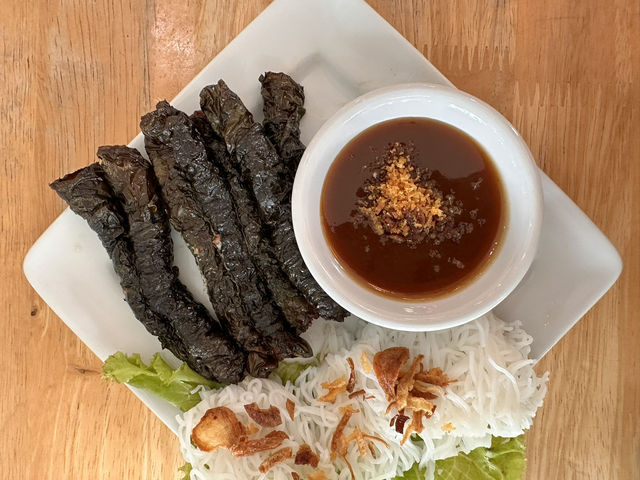 ร้านบ้านเวียดนาม คลอง 4