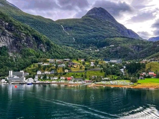 Geirangerfjord – Norway’s Crown Jewel of Fjords 🌊