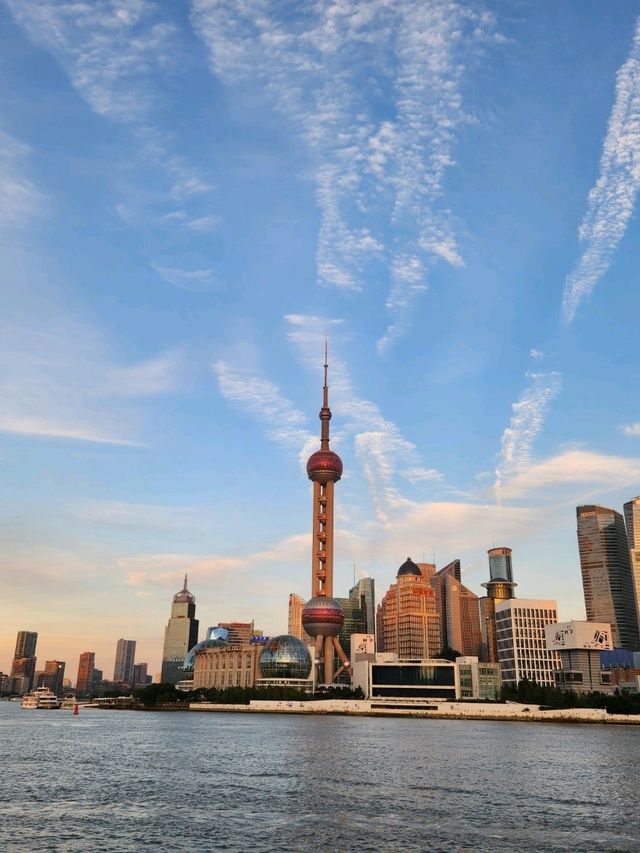 Golden lights, timeless views — Shanghai’s Bund at its best