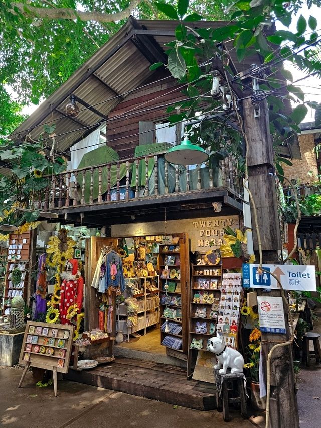 บ้านข้างวัด @เชียงใหม่