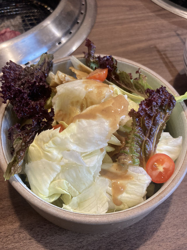 很有氣氛的日式建築用餐環境～