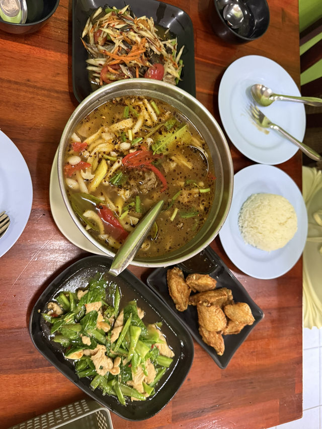 3 Amazing Days in Koh Phi Phi 3 Amazing Days in Koh Phi Phi