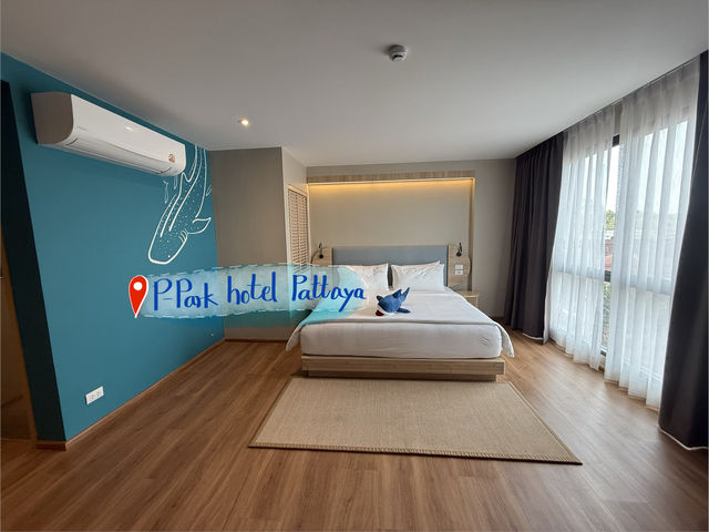 โรงแรมตีมวาฬ!