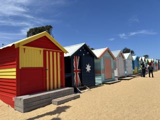 บ้านพักริมทะเลสีสันสดใส - จุดถ่ายรูปยอดนิยม