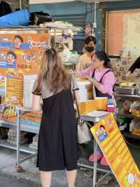 一週只營業一天爆餡月亮餅「Wahaha Martabak」