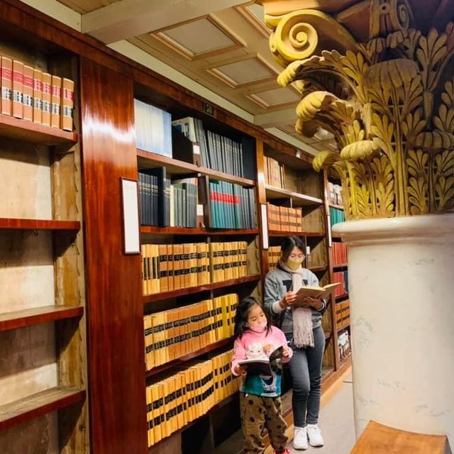 芬蘭🇫🇮景點-芬蘭國家圖書館