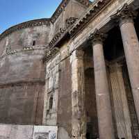 Must see this in Rome, but no way to escape ling queue!