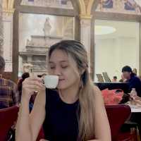 Sipping in Style: The V&A Museum Café Experience