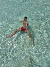 Swimming with Manta Rays in Felidhoo: A Magical Maldives Experience
