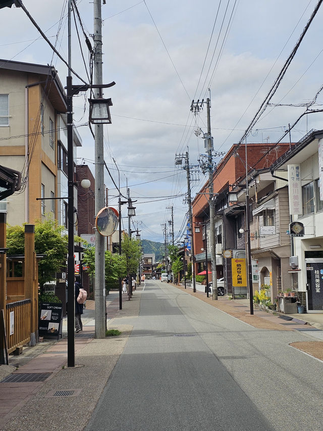 🏔️ Discover Japan's Most Enchanting Mountain Town: Your Ultimate Takayama Adventure Guide! 🍶