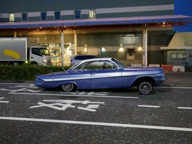 🌆 Yokohama Nights: Retro Cars, Skylines & Seaside Magic 🚗✨🌊 🌆 Yokohama Nights: Retro Cars, Skylines & Seaside Magic 🚗✨🌊
