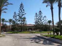 หาดสวย น้ำใส อัลมาร์ซาร์ "Long beach almaza bay"