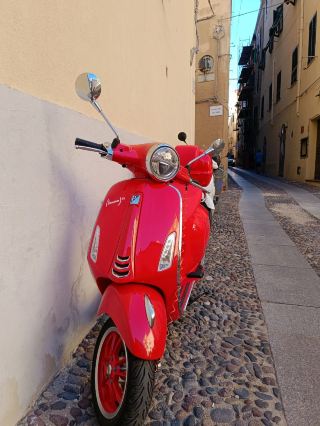 Alghero, Sardinia

Alghero is a charming coastal town on Sardinia’s northwest coast, known for its Catalan heritage, medieval old town, and stunning seaside views. Narrow cobblestone streets, historic walls, and warm-colored buildings create a unique atmosphere, while the waterfront promenade offers beautiful sunsets and a relaxed Mediterranean vibe.

The area is surrounded by impressive natural beauty, including sandy beaches, turquoise bays, and the famous Neptune’s Grotto. Alghero also stands out for its excellent seafood, local wines, and lively piazzas, making it one of Sardinia’s most inviting and picturesque destinations.