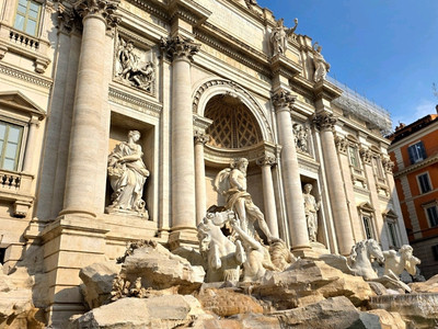 イタリアの建築美🏛️ | Trip.com ローマ