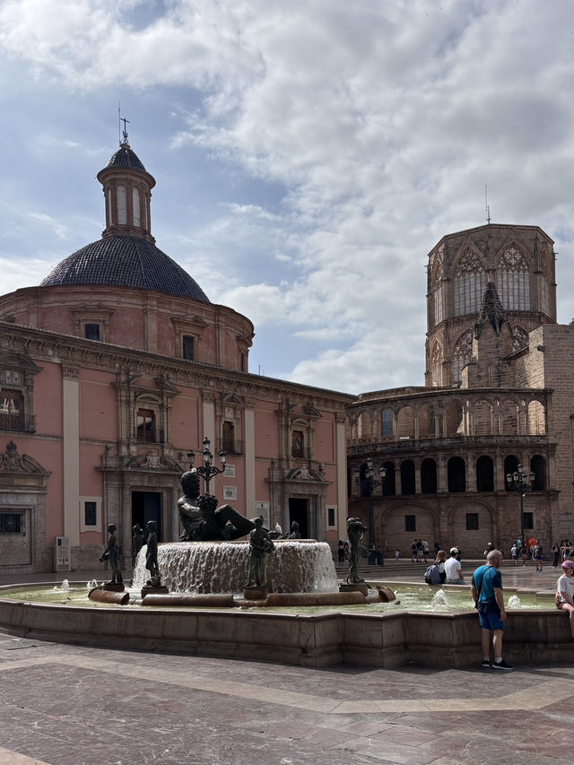 Money-Saving Tip for Historic Cities 🏛️🇪🇸