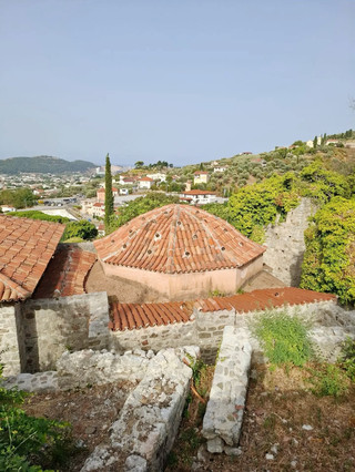 Epic Bar Hopping & Foodie Guide: Montenegro Old Town Bucket List 🍹🌟