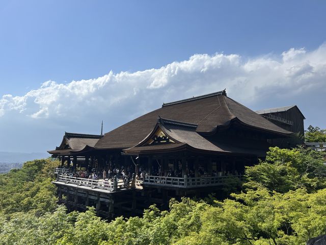 Kiyomizu Temple and Ancient Cemetery 