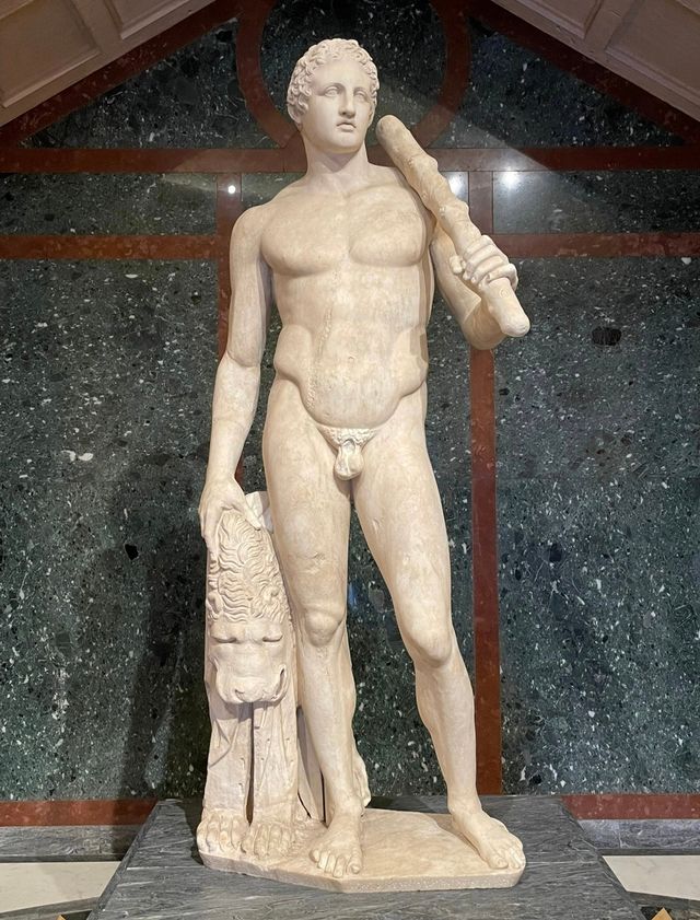 "Antique and cultural heritage: Explore the unique charm of the Getty Villa Museum!"