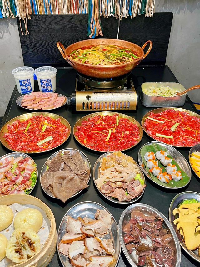 張大橘雲南酸菜牛肉火鍋真的平價好吃到上癮