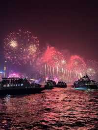 坐上香港維多利亞港遊輪看跨年煙花是什麼體驗～