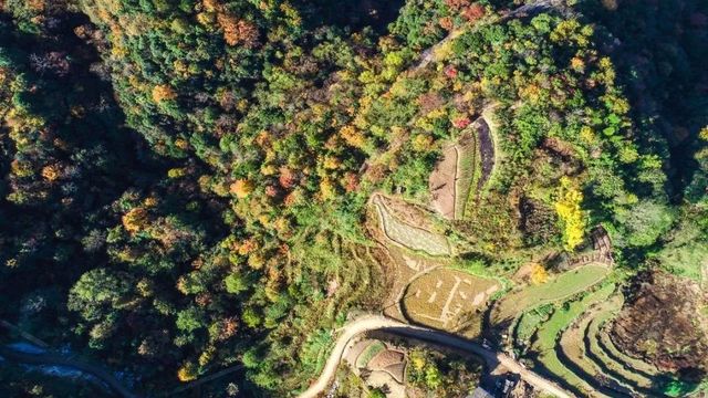 燕子河大峽谷仙境谷