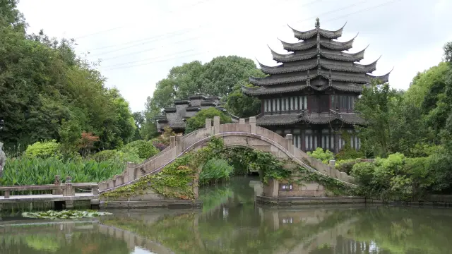 遠離繁華，覓此仙境，園區並不算大但是可以用“一步一景”來形容