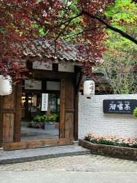 Chengdu! Without a local guide! It's truly impossible to find the ancient-style courtyard.