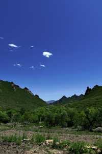塞外名山·有最美的高山草甸有最壯觀的花崗岩峰林