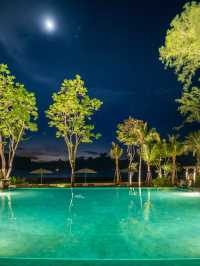 🌴🏖️ Hua Hin's Hidden Gem: Charras Bhawan Hotel 🌞🛌