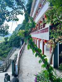 馬山縣靈陽寺