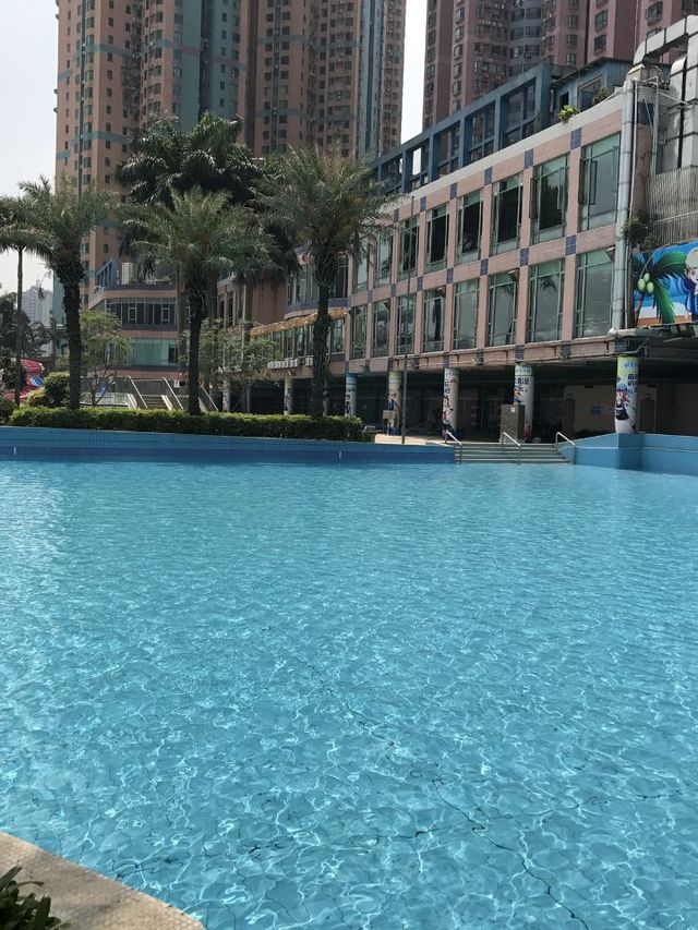 🌊 Guangzhou's Splash-tastic Adventures! 🎢