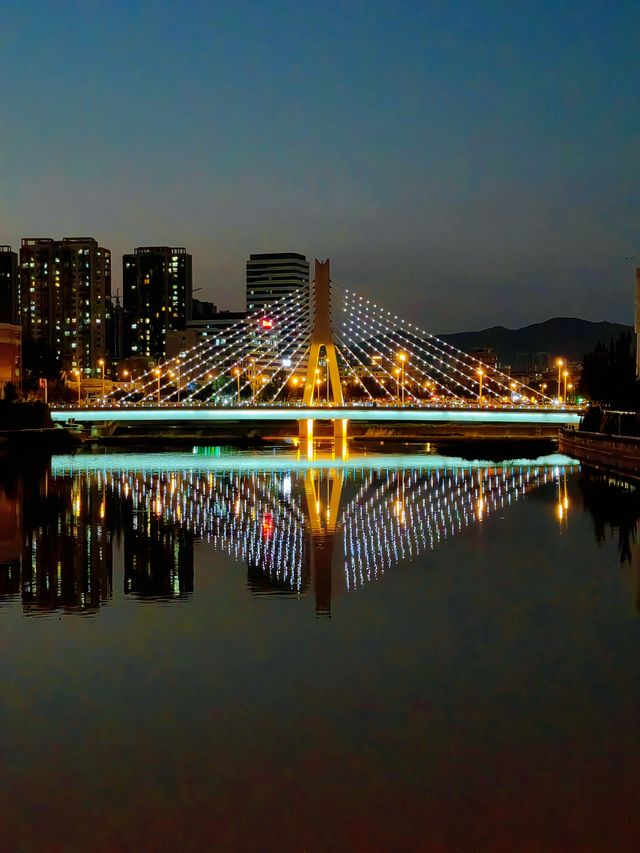 張家口市。