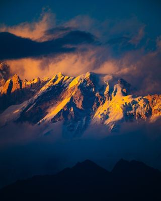 "Exploring the Sacred Land of India: A Complete Guide to Kedarnath Travel." 