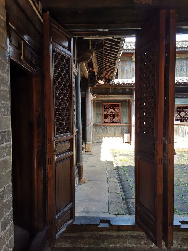 元江李和才故居一號院。