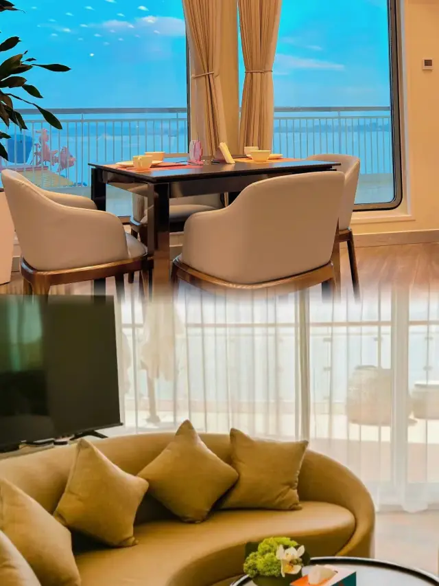 中國首家海上酒店。。