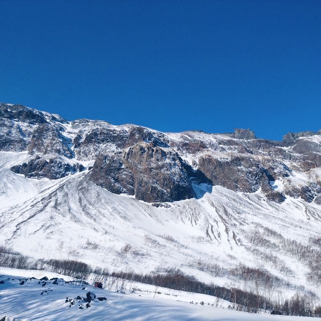 長白山-和平滑雪。